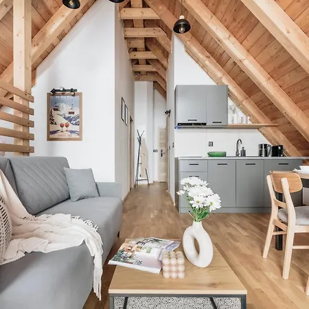 Apres Bachleda - Loftaffair Collection