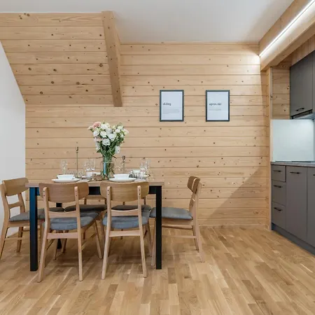 Aparthotel Apres Bachleda - Loftaffair Collection 4*