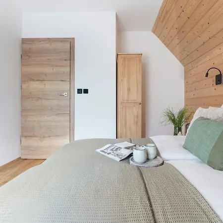 Apres Bachleda - Loftaffair Collection 4*