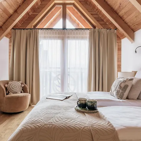 Apres Bachleda - Loftaffair Collection 4*