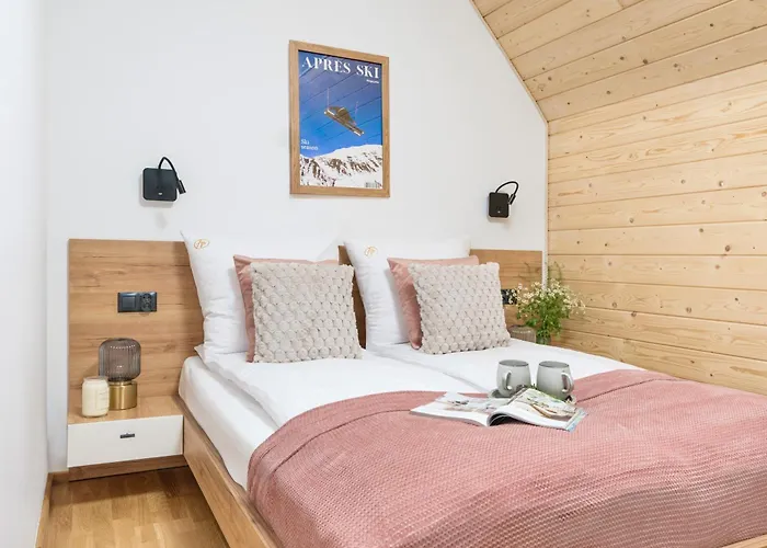 Apres Bachleda - Loftaffair Collection 자코파네